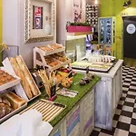 Ibis Styles Center Готель