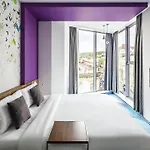 Готель Ibis Styles Center