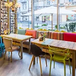 Ibis Styles Center 3*