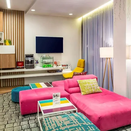 Ibis Styles Center 3*