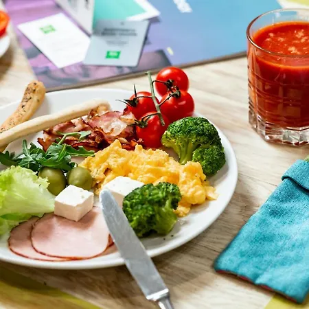 Ibis Styles Center