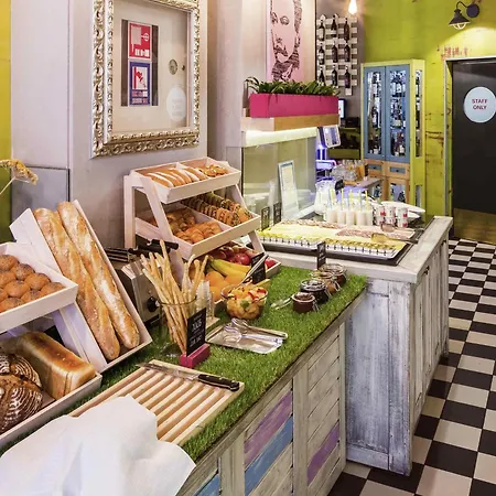 Ibis Styles Center Szálloda