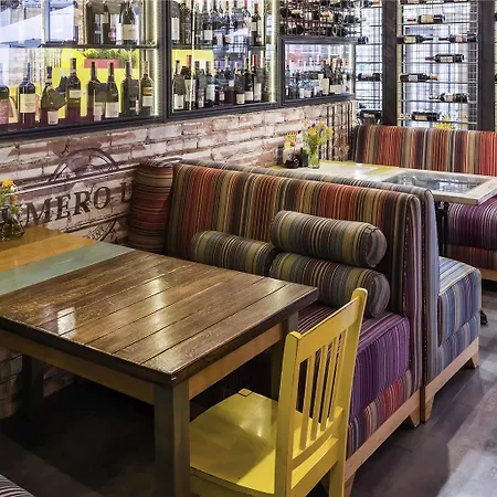 Ibis Styles Center Hotel