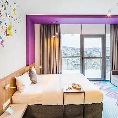 Ibis Styles Center 3*