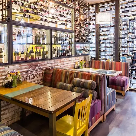 Ibis Styles Center Hotel