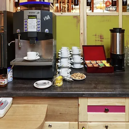 Ibis Styles Center 3*