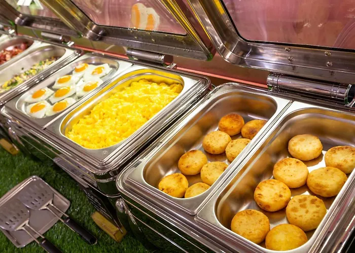 ібіс стайлз центр Львів