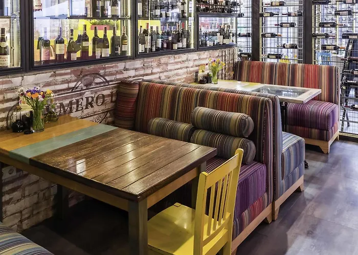 Ibis Styles центр Львов