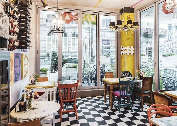 ホテル イビス スタイルズ リヴィフ センター 3*