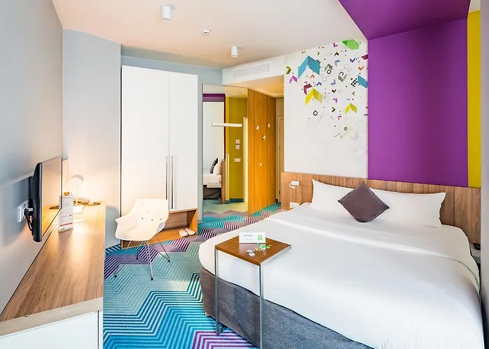 Отель Ibis Styles центр 3*