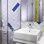 Hotel Ibis Styles Center 3*