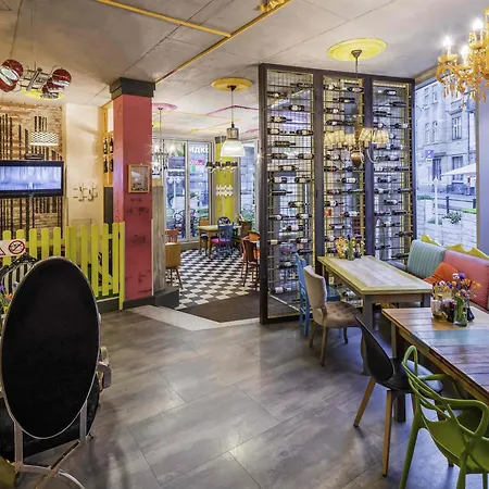 Ibis Styles Center 3*