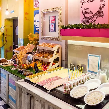 Hotel Ibis Styles Center 3*