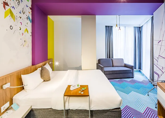 Ibis Styles Center 3*
