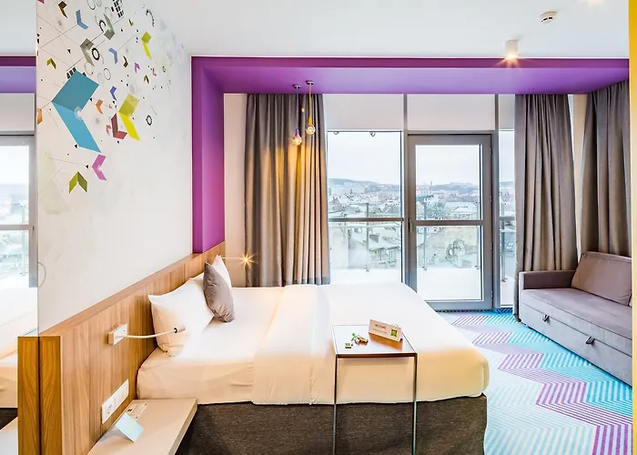 Ibis Styles Center 3*