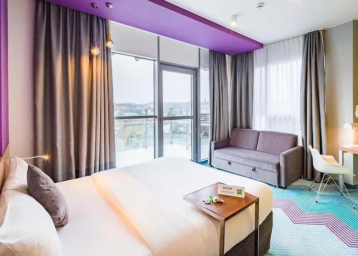 Hotel Ibis Styles Center 3*